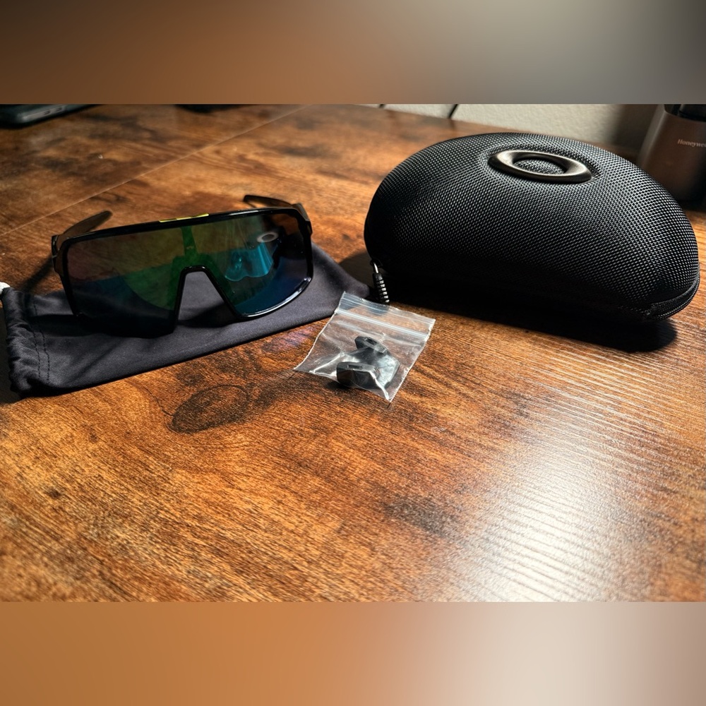 Oakley Sutro S 
Polished Black Frame w/ Prizm Jade Lense